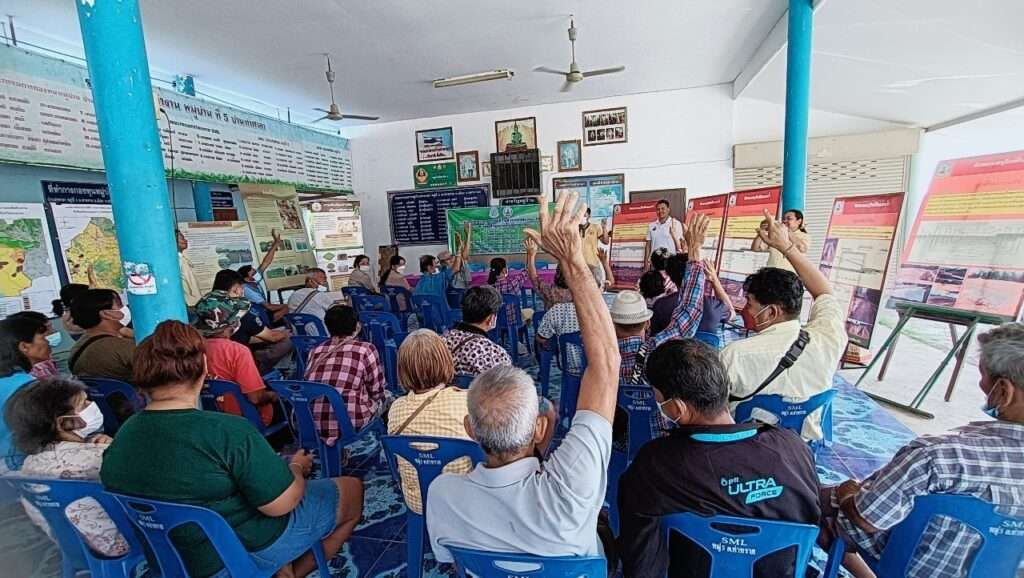 เกษตรกรทุ่งรังสิตร่วมวางแผนการจัดการดินและน้ำสู้โลกร้อน กับกรมพัฒนาที่ดิน