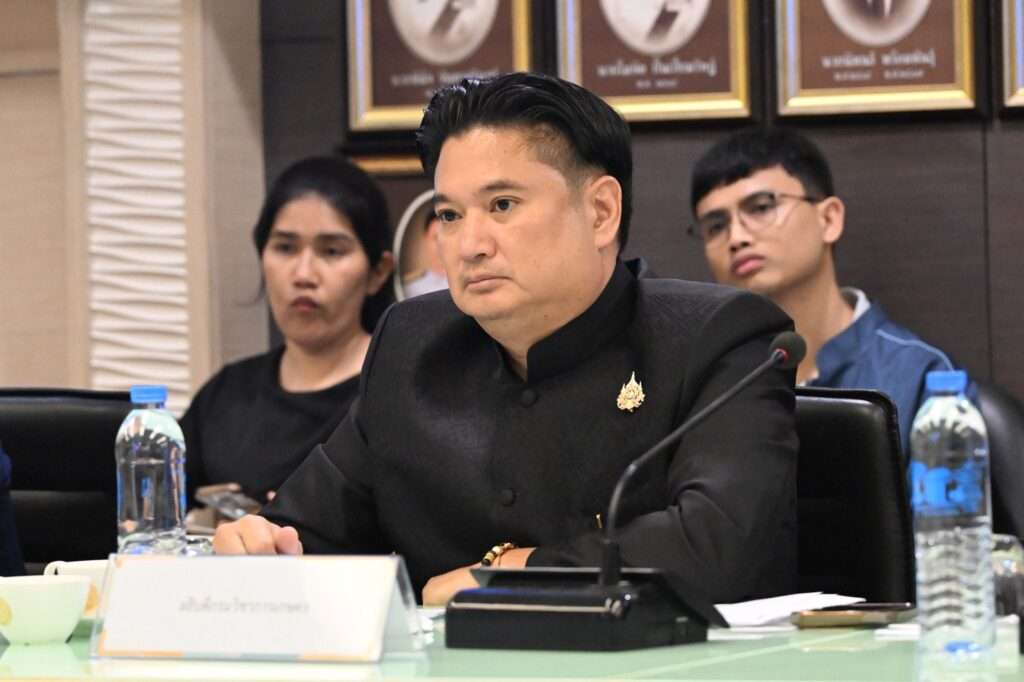 นายรพีภัทร์ จันทรศรีวงศ์ อธิบดีกรมวิชาการเกษตร ชี้แจงสถานการณ์สต็อกปุ๋ยสำรอง