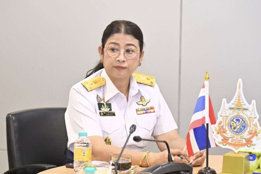 นางฐิติพร หลาวประเสริฐ อธิบดีกรมประมง เข้าร่วมรับมอบนโยบายเพื่อขับเคลื่อนภาคประมงไทย