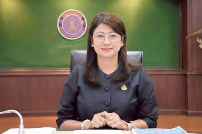 นางฐิติพร หลาวประเสริฐ อธิบดีกรมประมง แถลงรายชื่อสุดยอดเกษตรกรและสถาบันเกษตรกรดีเด่นแห่งชาติ ประจำปี 2569